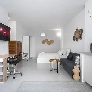 Apartment Bohemian, The Luxury 